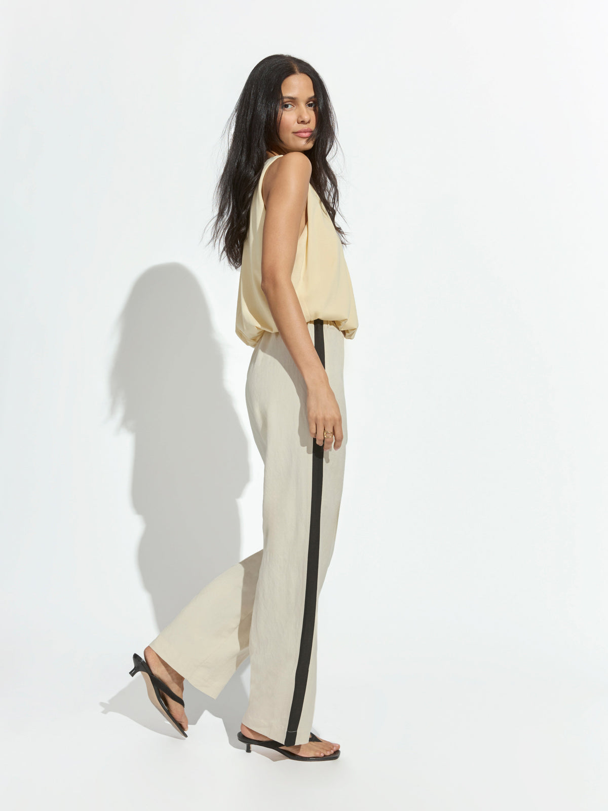 CASUAL TRACK PANT SUMMER SAND / BLACK - Sanctuary Clothing