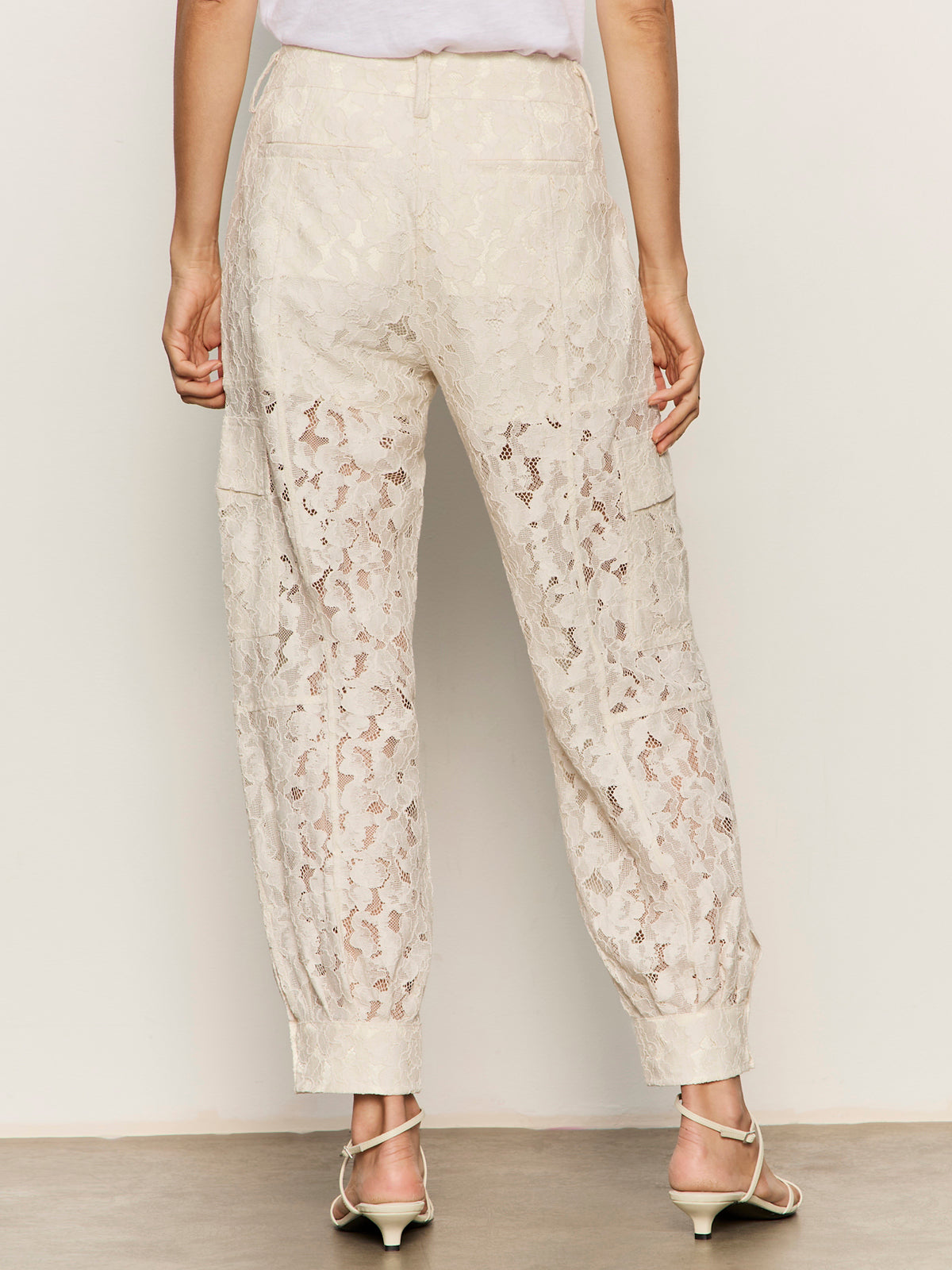 SOFT VOLUME LACE PANT COLLAGEN - Sanctuary Clothing