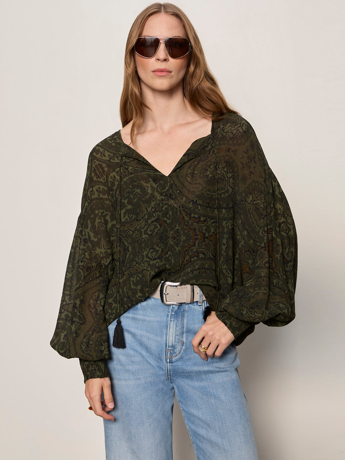 THE MOMENT VOLUME BLOUSE MIDNIGHT MOSS - Sanctuary Clothing