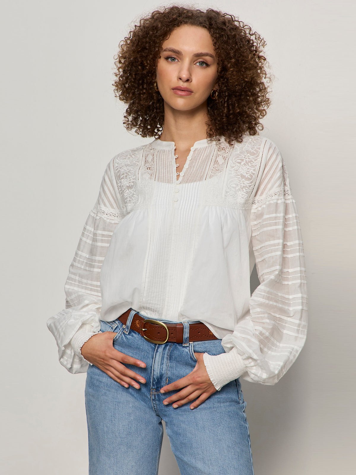ADORE YOU EMBROIDERED BLOUSE WHITE - Sanctuary Clothing