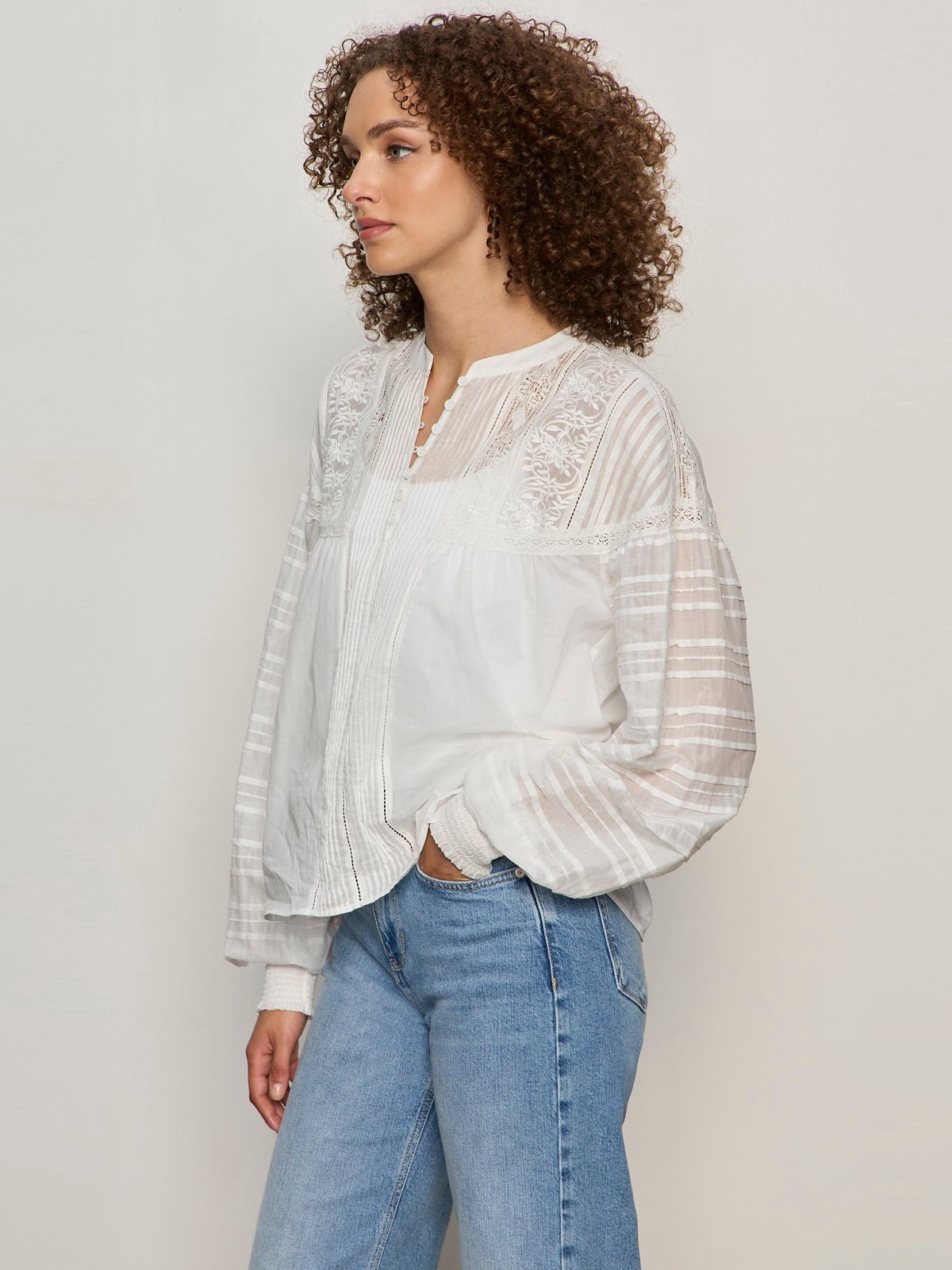 ADORE YOU EMBROIDERED BLOUSE WHITE - Sanctuary Clothing