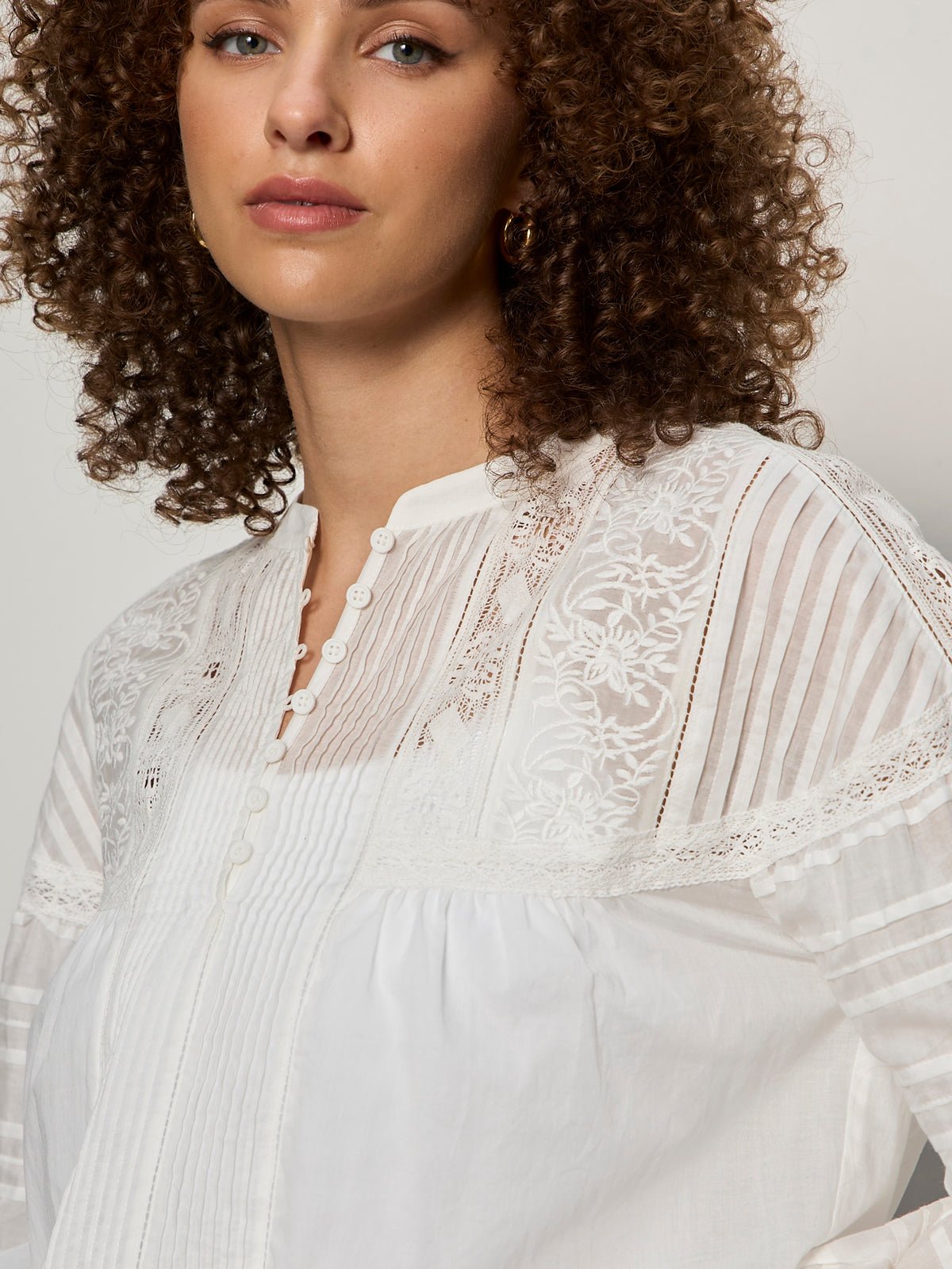 ADORE YOU EMBROIDERED BLOUSE WHITE - Sanctuary Clothing
