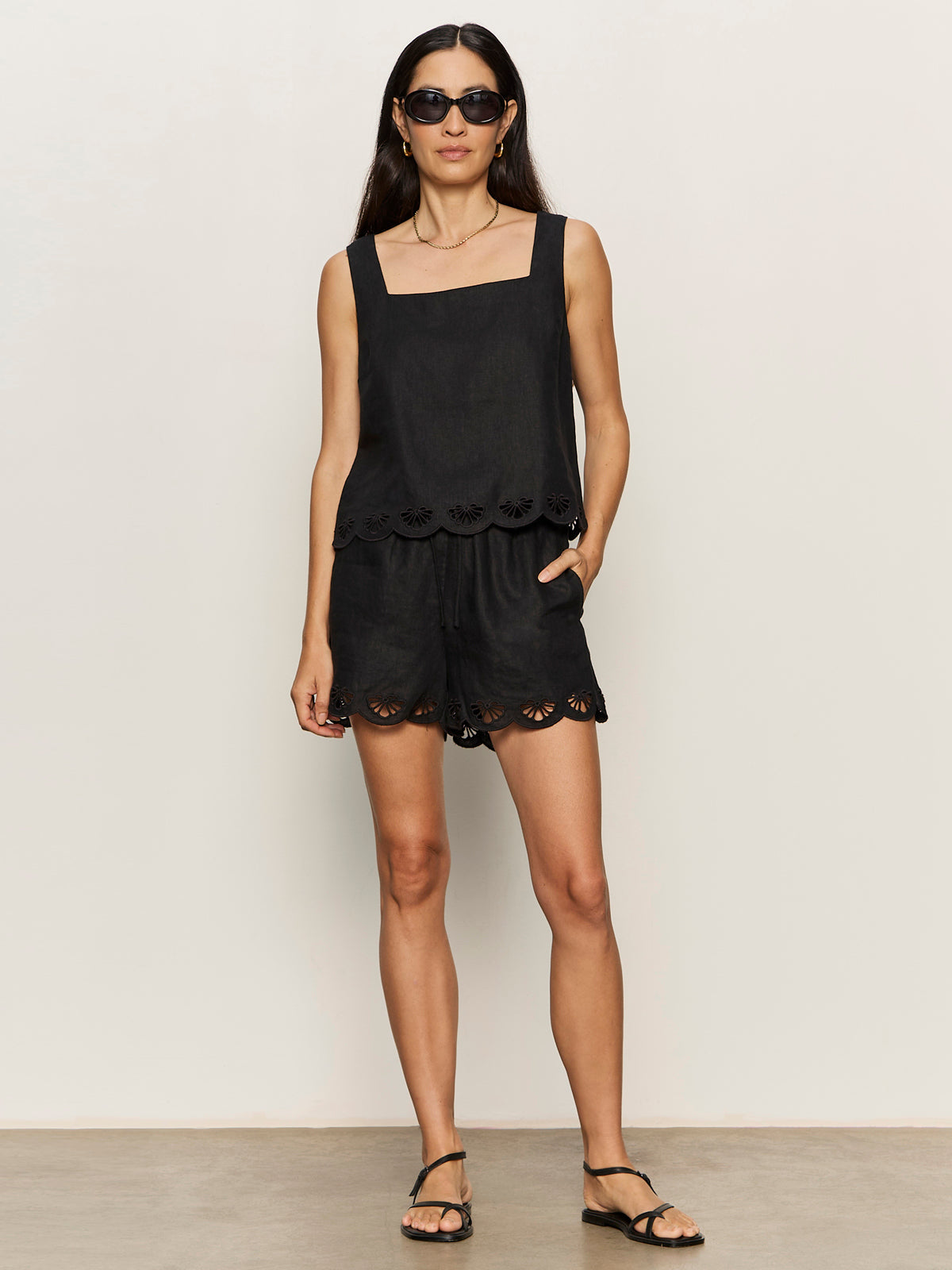 ALMOST THERE LINEN SHORTS BLACK - Sanctuary Clothing