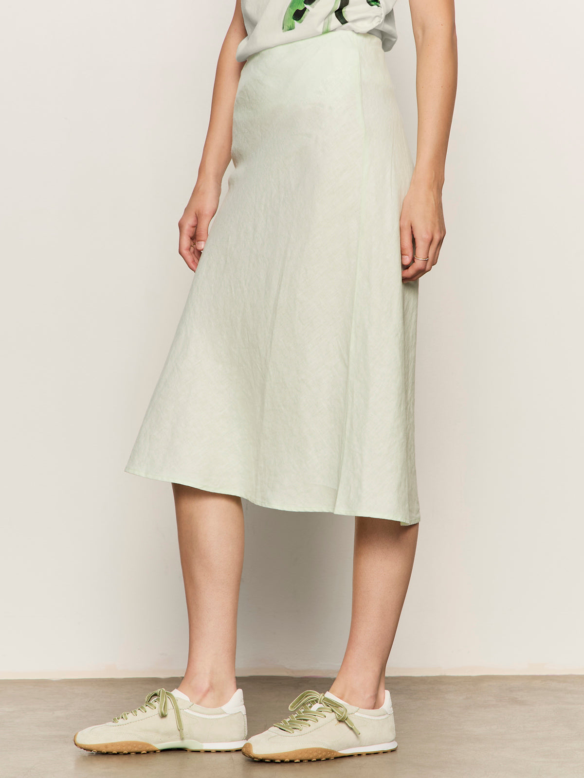 EVERYDAY LINEN SLIP SKIRT GREEN MIST - Sanctuary Clothing