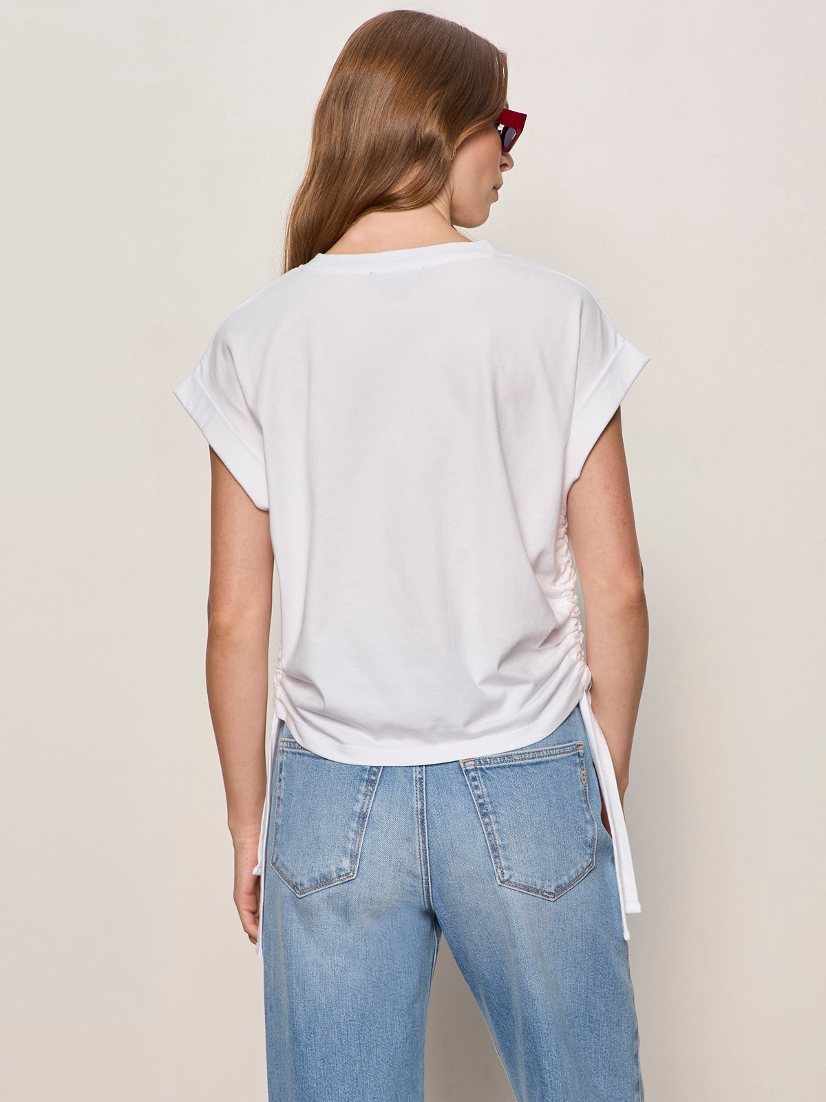ALL DAY RUCHED TEE WHITE - Sanctuary Clothing