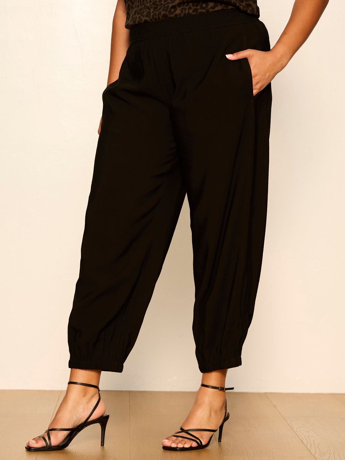 Micro Balloon Pant Black Extended Sizing - Sanctuary Clothing