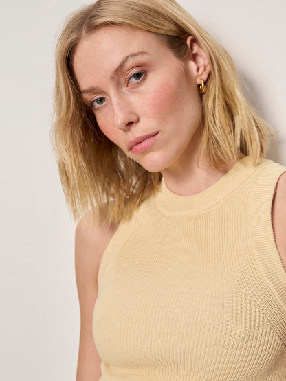 IN THE MIX SWEATER TANK BANANA - Sanctuary Clothing
