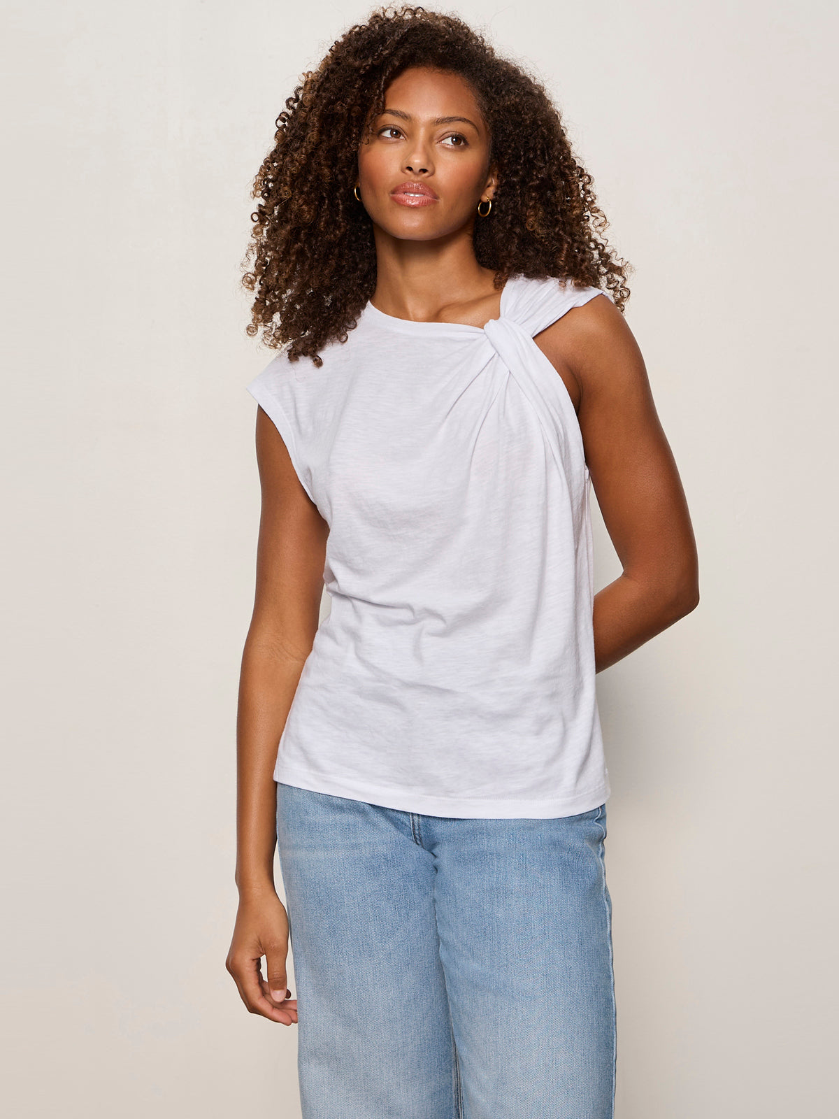 SO TWISTED MUSCLE TEE WHITE - Sanctuary Clothing