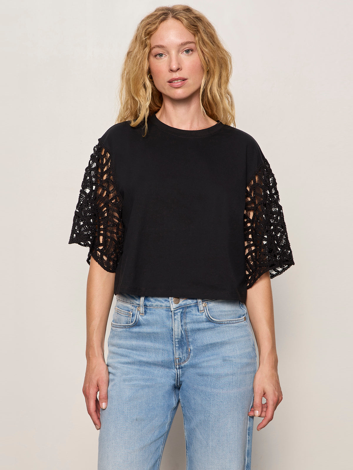 CROCHET SLEEVE BELLE TEE BLACK - Sanctuary Clothing