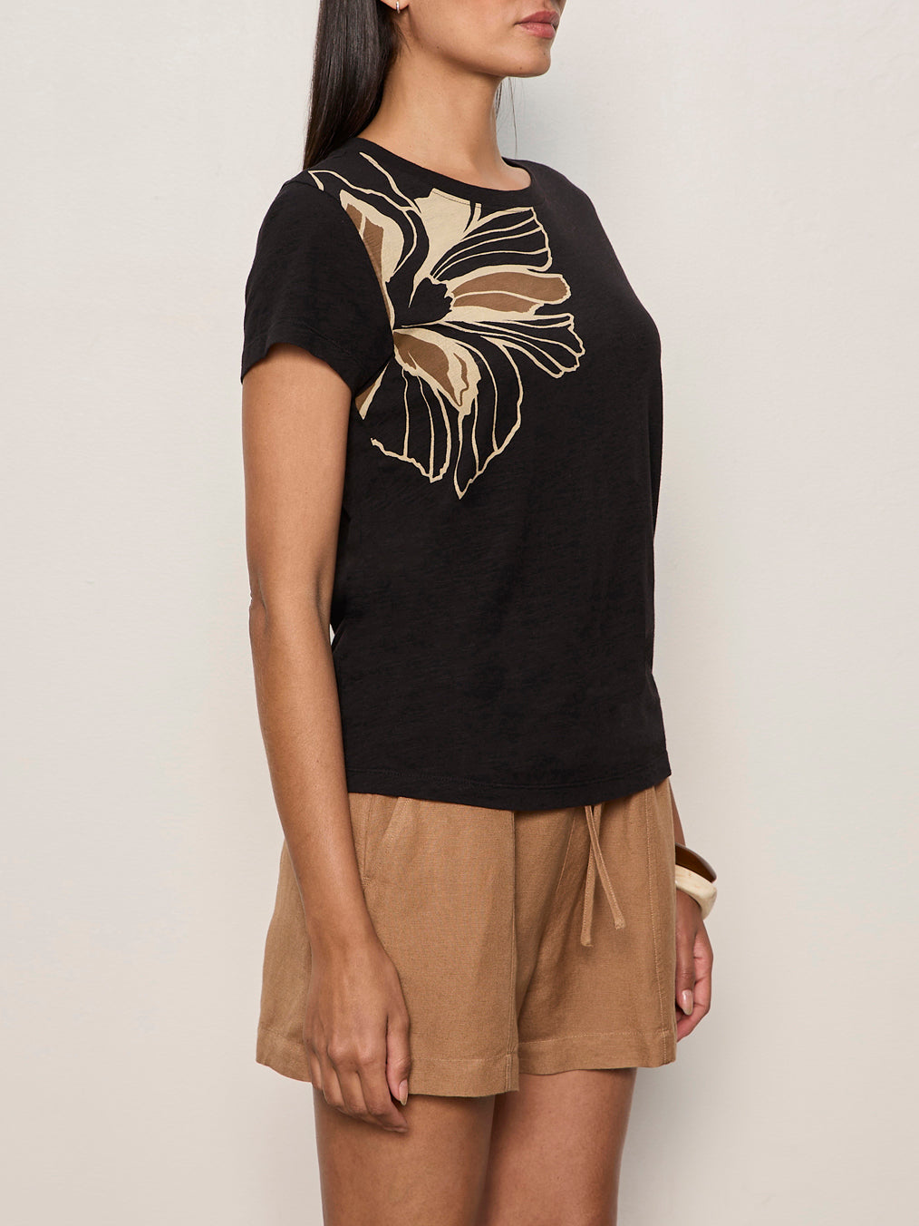 PERFECT TEE LOTUS PLACEMENT - Sanctuary Clothing