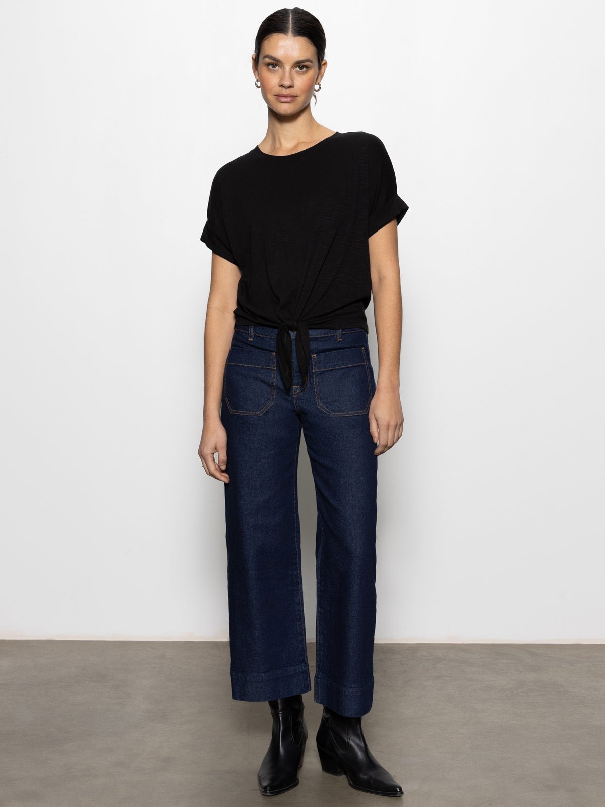 ALL DAY TIE TEE BLACK - Sanctuary Clothing