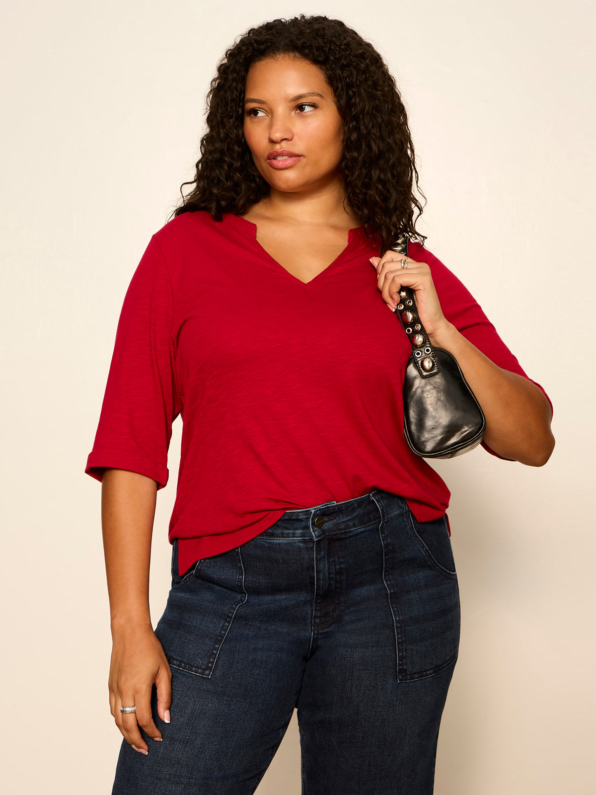 DOLCE NOTCH NECK TEE RED BERRY - Sanctuary Clothing