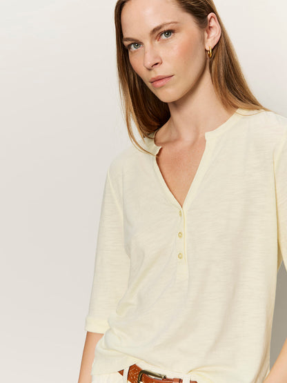 ROLLED SLEEVE TEE LEMON DROP - Sanctuary Clothing