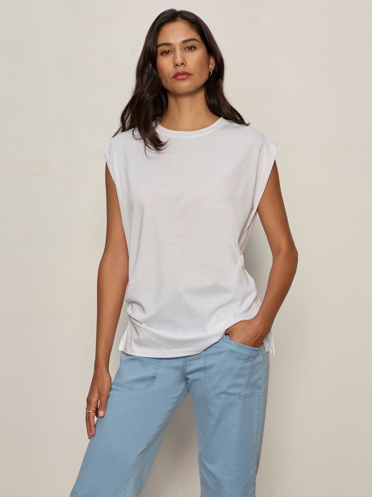 PLEATED MUSCLE TEE WHITE - Sanctuary Clothing