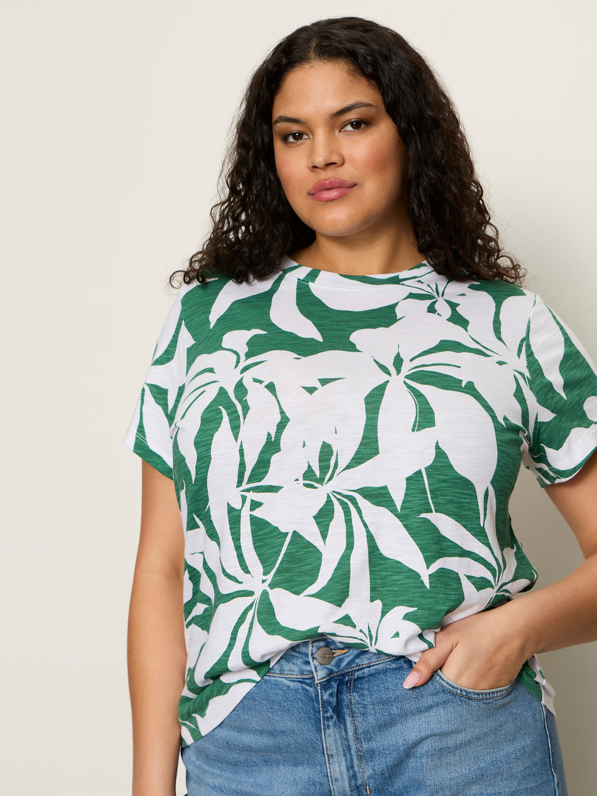 The Perfect Tee Green Inked Impressions Extended Sizing - Sanctuary Clothing