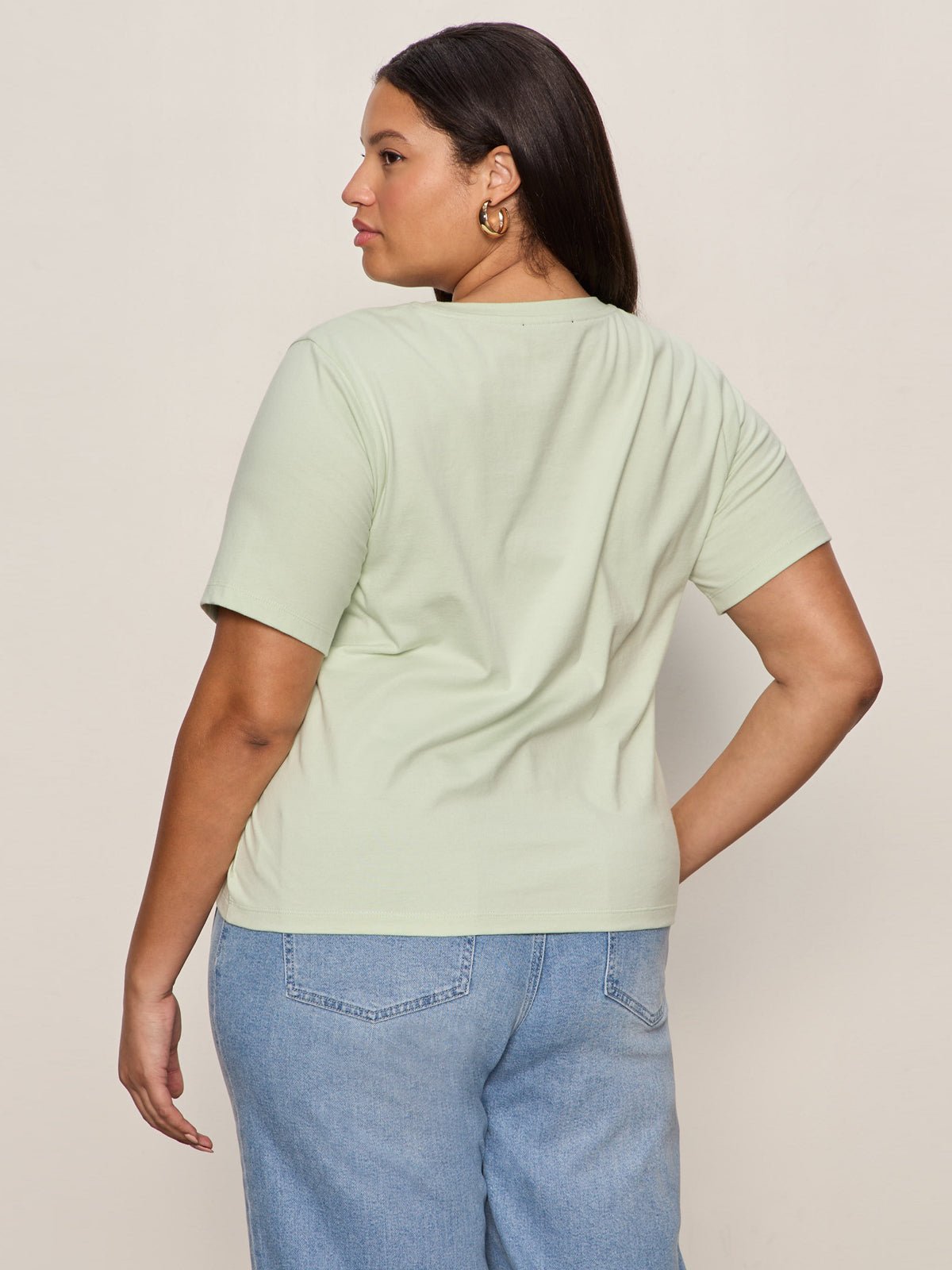 Soft Twist Tee Detox Green Extended Sizing - Sanctuary Clothing